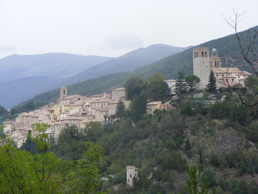 Bed & Breakfast La Gaggiaspina Ночера-Умбра Экстерьер фото